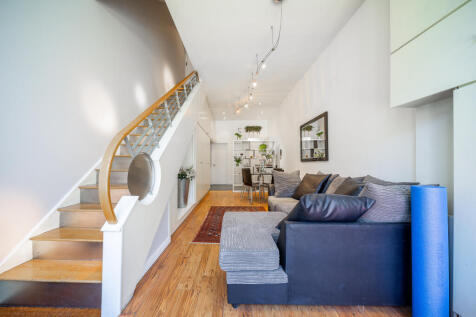 Pindock-Mews-1.jpg
