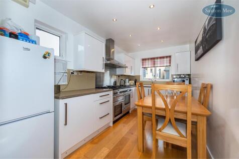 18 pen nook kitchen 7799.jpg