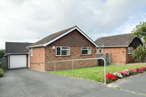 Bexhill-on-sea, TN40 - property photo