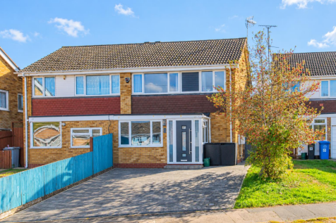 Sunny Estate Exterior, Clear Driveway.png
