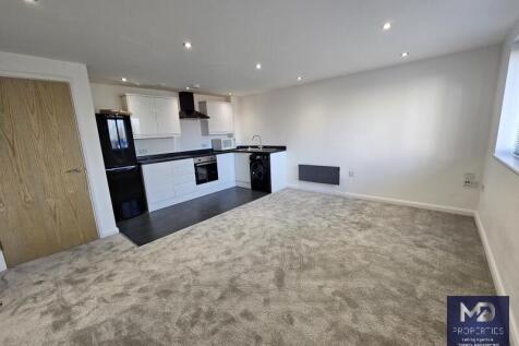 2 Bedroom Ground Floor Flat
