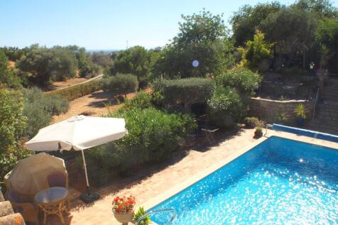 Pool terrace &amp; View