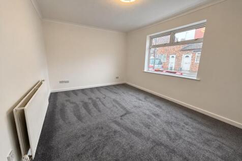 Lower Appleton Road, Widnes, Halton photo 2