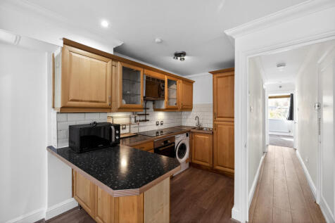 Reception/Kitchen