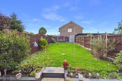 CAM02600G0-PR0870-STILL015.jpg