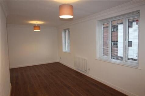 10 Sylveser Court Beverley, HU17 8DZ photo 3