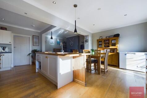 Click to visit Rightmove listing