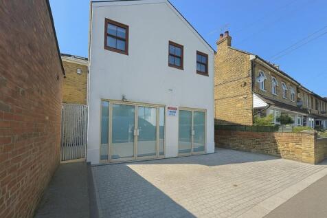 WhatsApp Image 20251017 at 160403_7218d1ea.jpg