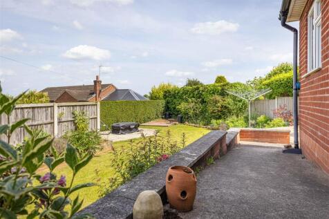 13, Morton Gardens Radcliffe-On-Trent, Nottingham,
