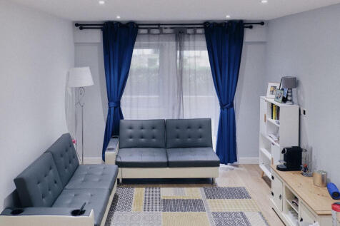 Castleton House, London, London, London, NW9 photo 3