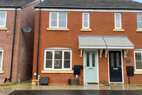 2-bed house on Lucerne Avenue, Pershore, WR10, £1,150/mo