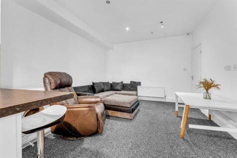 Becketts Park Crescent, Headingley, Leeds photo 2