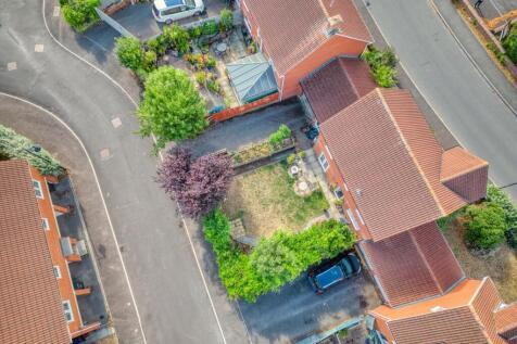 Ewemove Taunton - Graham Way (11)