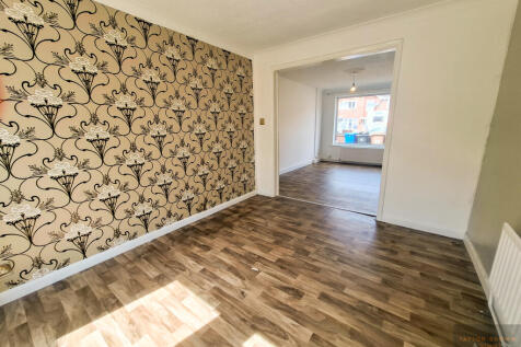 Newstead Road North, Ilkeston, Derbyshire photo 5