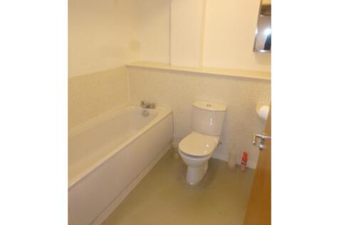 4563-20200428145055-3371-20190617153001-25moirst06.2019Desktop_00002