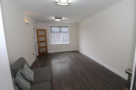 17 Croydon Avenue, Rochdale photo 5