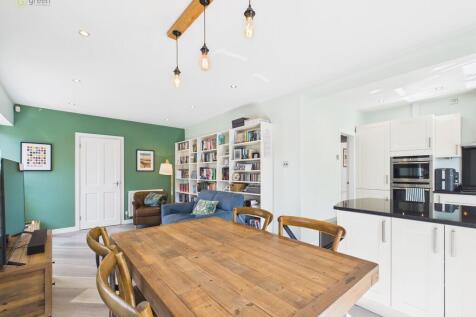 CAM03830G0-PR0206...