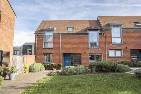 Harlow, CM17 - property photo