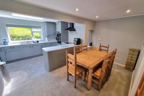 Kitchen &amp; dining.jpg