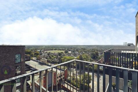 Regal Walk, Bexleyheath, DA6 photo 4