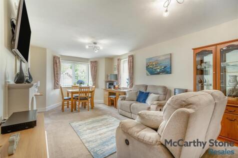 8690183-interior03.jpg