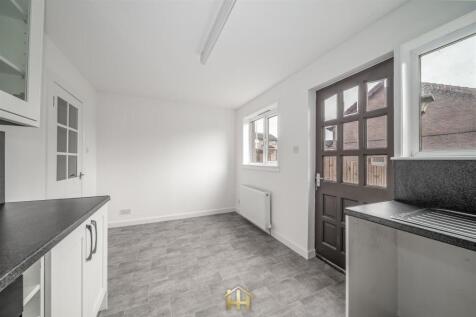 9 EARLSTON AVE DD40TH 031025 EDIT (23 of 37).jpg