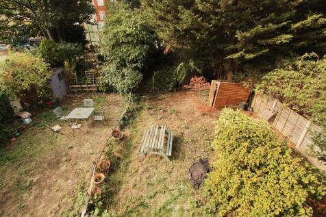Cranwich Road, N16
