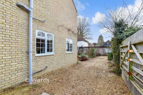 Driveway/Parking