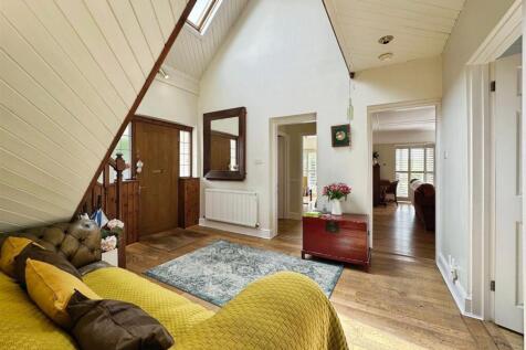 20568e8f--447E-9783-66C169A629B5-29810-000027BB9BC