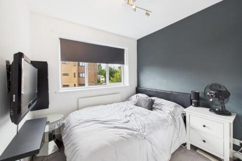 CAM02854G0-PR0441...