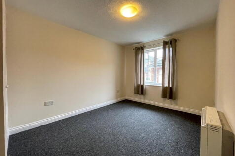 Bartholomew Street, Newbury, RG14 5HF photo 4