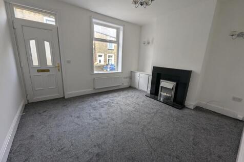 10 York Street, Colne, BB8 photo 5