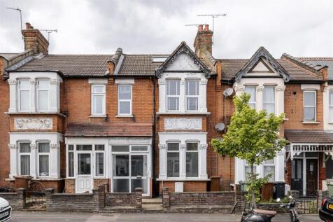 Winchester Road, E4