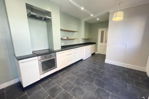 Markham Road, Charminster,  photo 4
