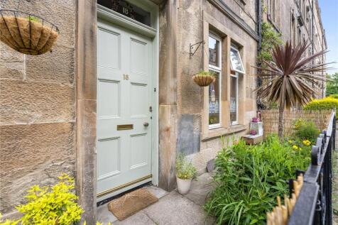 18 Roseburn Place