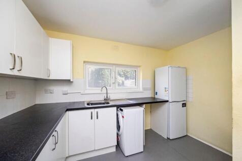 Poplar Avenue 153 KITCHEN 3.jpeg