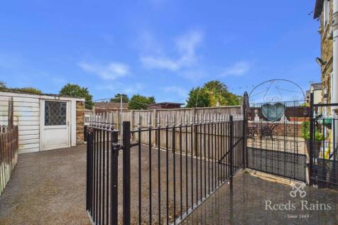 Spa Lane, Sheffield, South Yorkshire, S13 photo 4