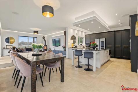 Kitchen Dining (4)