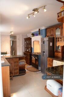 Elliscombe Road, London, SE7 photo 5