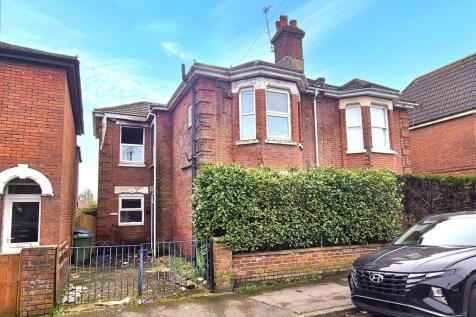 122 Richmond Road, Southampton, SO15 3FS