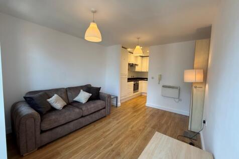 Lounge Kitchen
