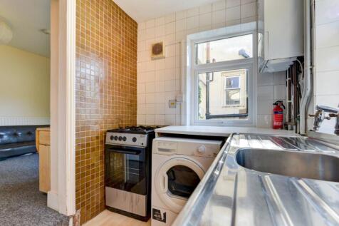 Brading Road, Brighton, East Sussex, BN2 photo 3