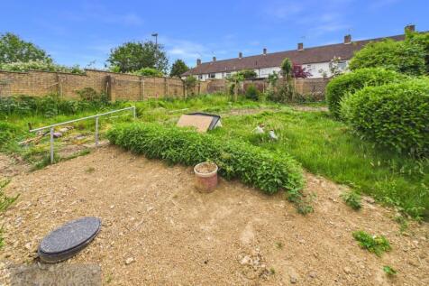 CAM02600G0-PR0741-STILL024.jpg