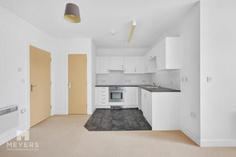 Owls Road, Bournemouth, BH5 1 photo 3