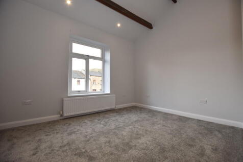 Nettleton Terrace, Colnebridge photo 4