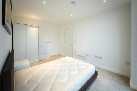 burlington square bedroom1.jpeg