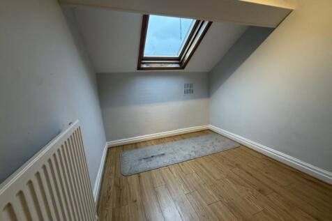 Norman View, Kirkstall, Leeds photo 5