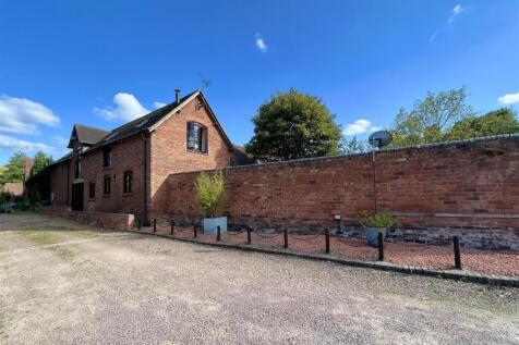 Bromsgrove Road Clent 1.jpg