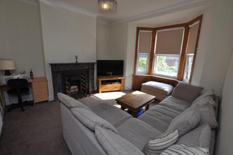 4-bed house on Goldspink Lane, Sandyford, Newcastle Upon Tyne, £2,253/mo