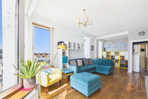 Living / Dining Room